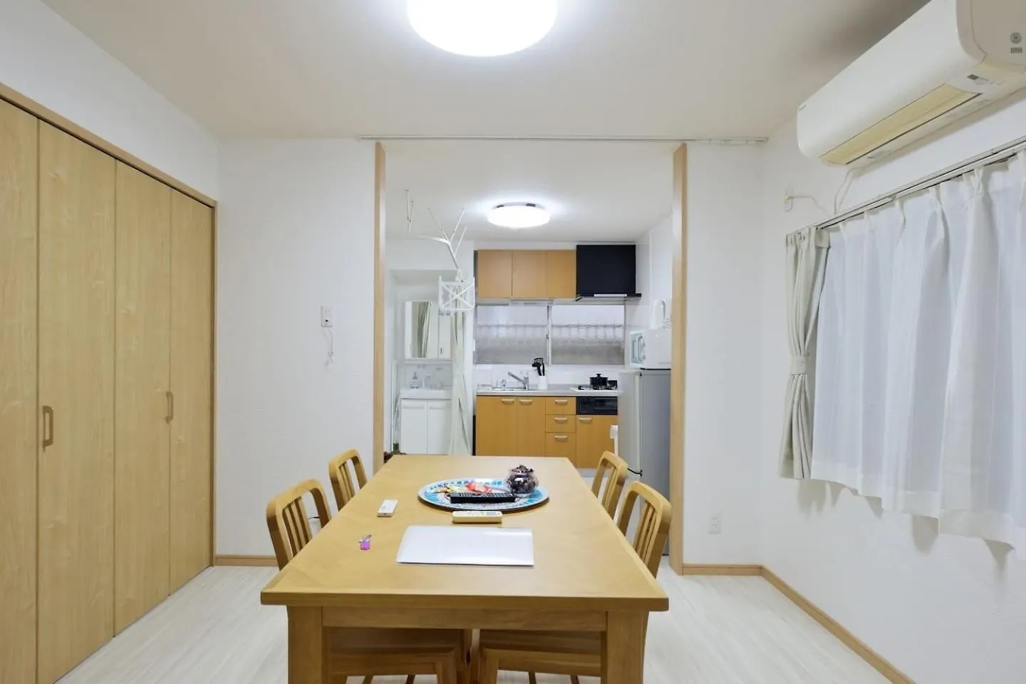 Appartement Osaka Box House 0*,